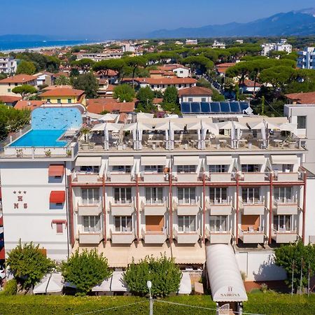 Hotel Nuova Sabrina マリーナ・ディ・ピエトラサンタ エクステリア 写真